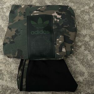 Boys Adidas black and camo set.